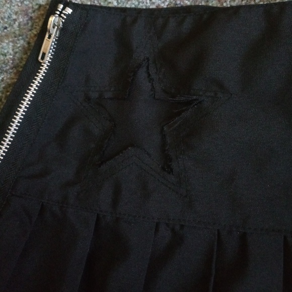 Rare Vixxsin mini pleated skater skirt punk gothic - Picture 3 of 6